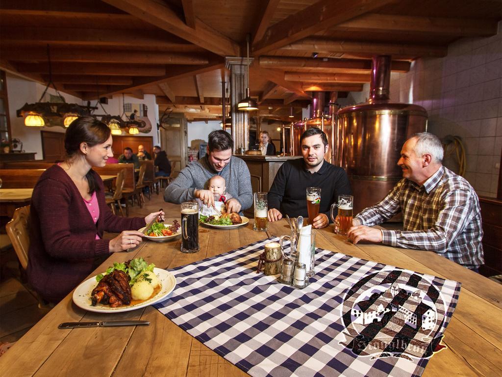 Brauereigasthof Stanglbraeu Hausen  Экстерьер фото
