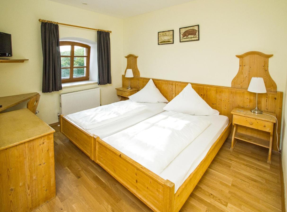 Brauereigasthof Stanglbraeu Hausen  Экстерьер фото