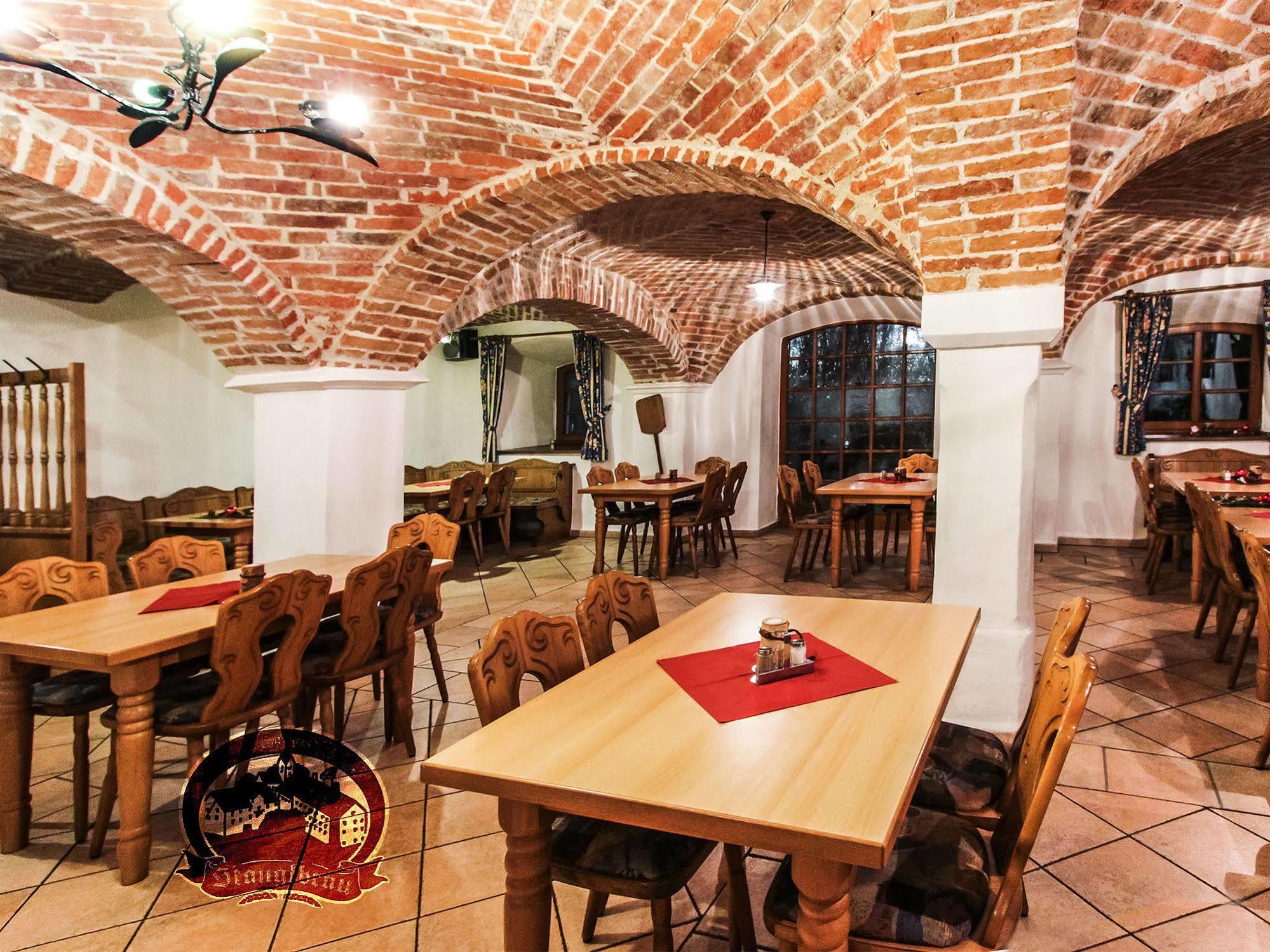 Brauereigasthof Stanglbraeu Hausen  Экстерьер фото
